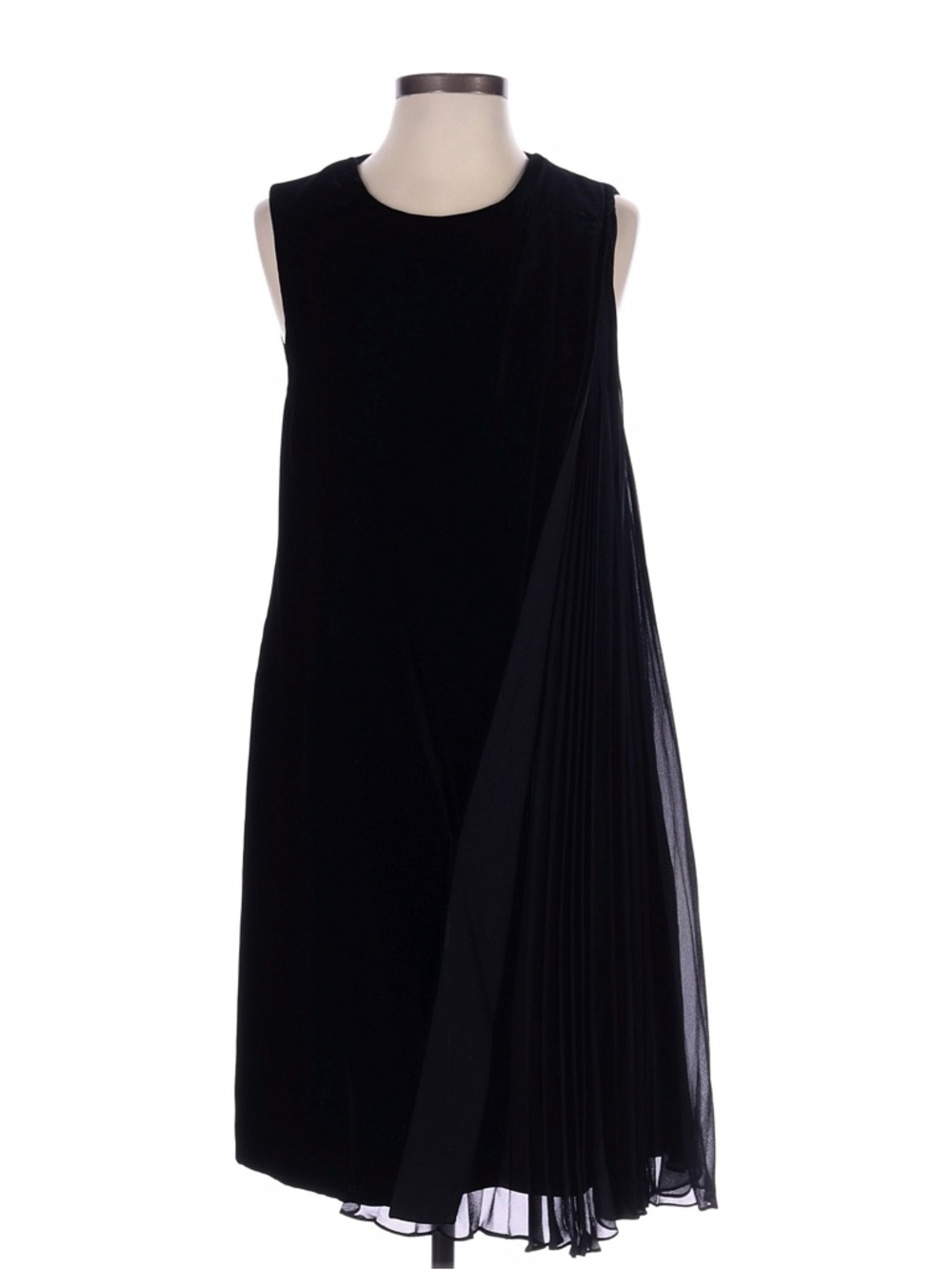 Gucci Black Sleeveless Cocktail Dress Like New